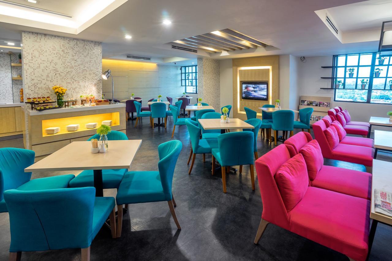 Crystal Crown Hotel Petaling Jaya Eksteriør billede